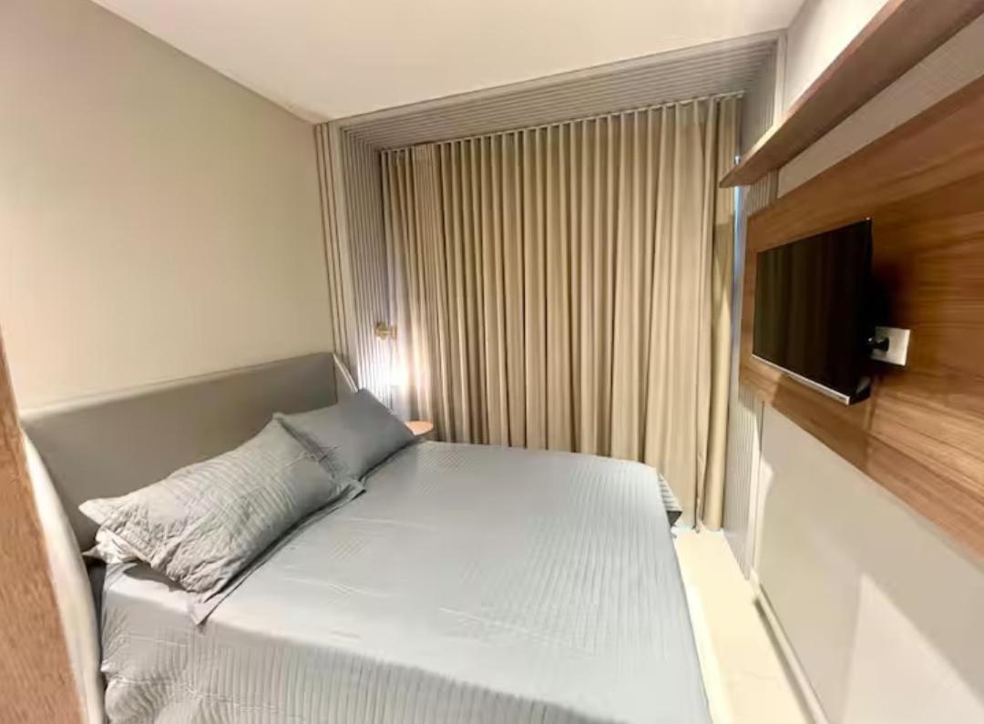 Apartamento Central Apartment เฟย์รา เด ซานตานา ภายนอก รูปภาพ